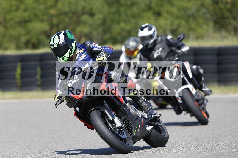 Archiv-2025/48 25.08.2025 Cornu Master School ADR/gruen-vert/54